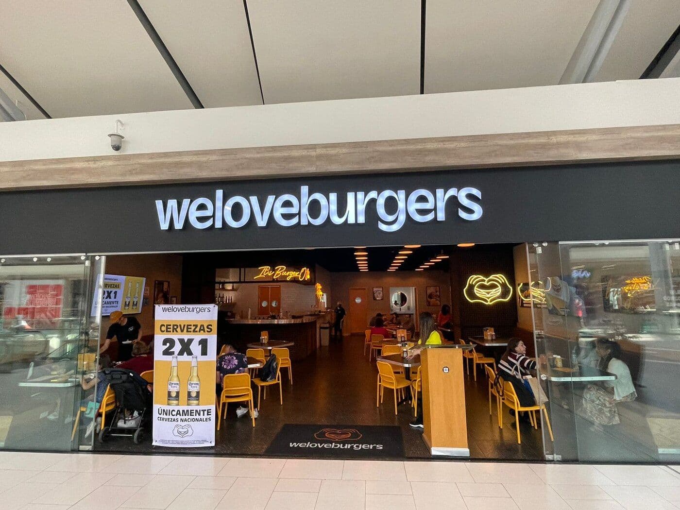 Sucursal We Love Burgers Galerías Coapa